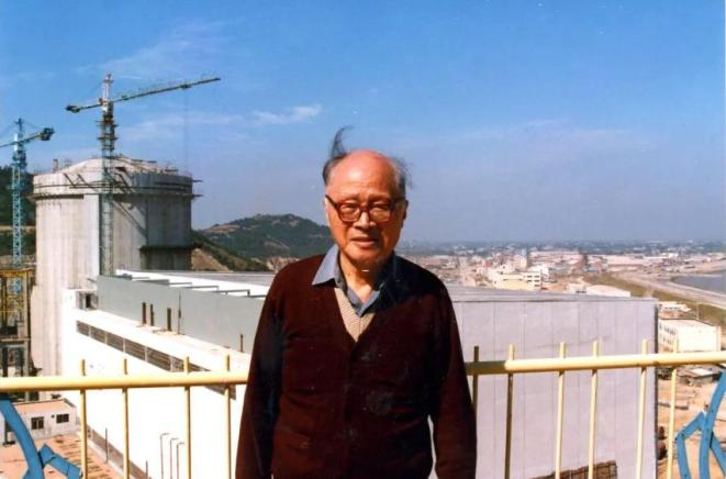 1989年,王淦昌于秦山核电厂留影 1989年,王淦昌于秦山核电厂留影